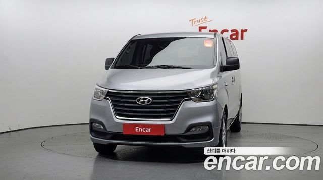 Hyundai Starex 2021 — photo 3