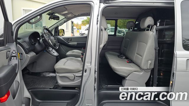 Hyundai Starex 2021 — photo 19