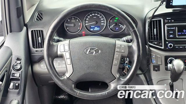 Hyundai Starex 2021 — photo 20