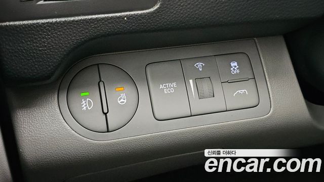 Hyundai Starex 2021 — photo 26