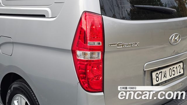 Hyundai Starex 2021 — photo 9