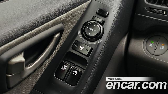 Hyundai Starex 2021 — photo 32