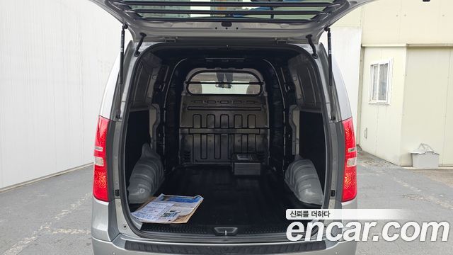 Hyundai Starex 2021 — photo 35