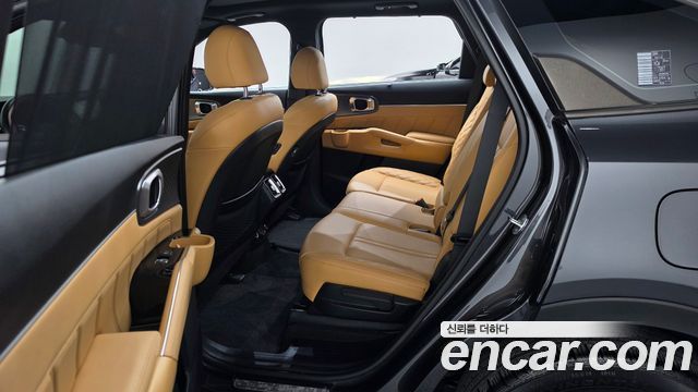 Kia Sorento 2022 — photo 17