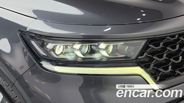 Kia Sorento 2022 — photo 8