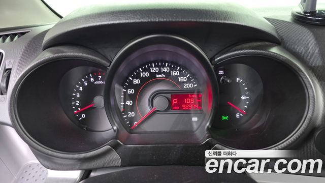 Kia RAY 2017 — photo 8