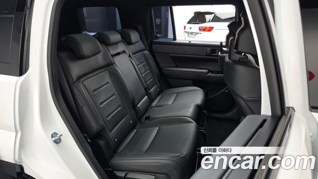 Hyundai Santafe 2025 — photo 17