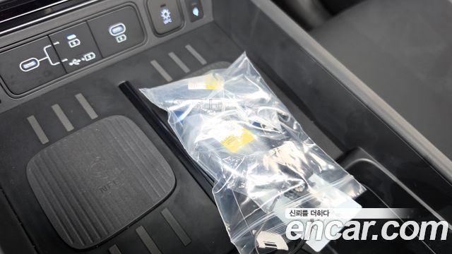 Hyundai Santafe 2025 — photo 20