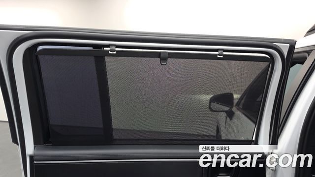 Hyundai Santafe 2025 — photo 23