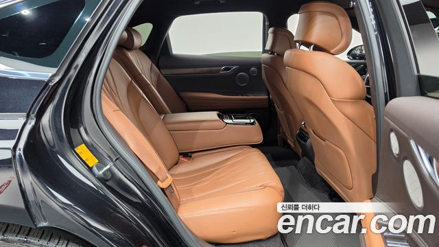 Genesis G80 2022 — photo 17