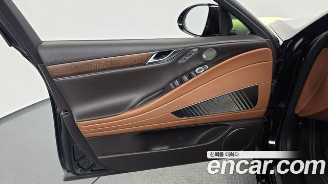 Genesis G80 2022 — photo 14