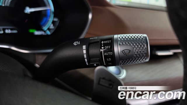 Genesis G80 2022 — photo 29