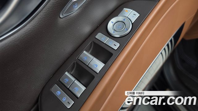 Genesis G80 2022 — photo 30