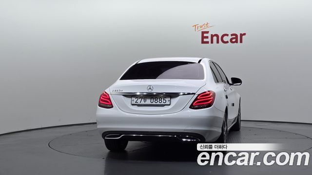 Mercedes-Benz C-Class 2016 — photo 4