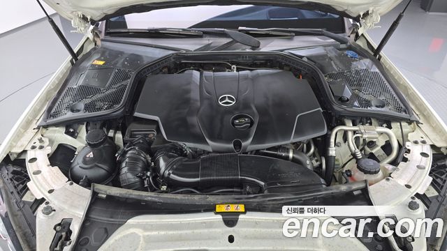 Mercedes-Benz C-Class 2016 — photo 6