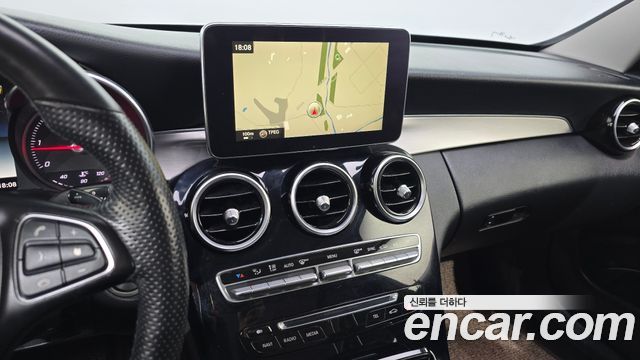 Mercedes-Benz C-Class 2016 — photo 12