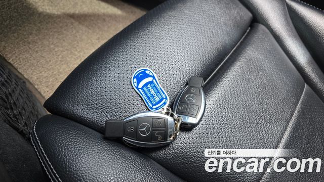 Mercedes-Benz C-Class 2016 — photo 15
