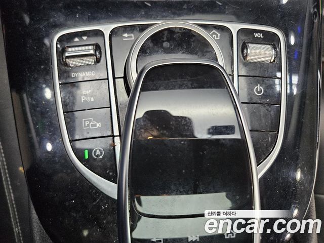 Mercedes-Benz E-Class 2017 — photo 12