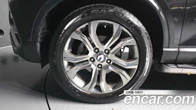 KG Mobility Rexton 2018 — photo 5
