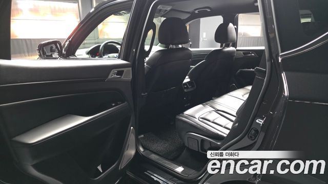 KG Mobility Rexton 2018 — photo 16