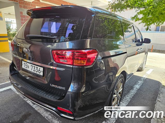 Kia Canival 2019 — photo 6