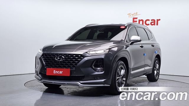 Hyundai Santafe 2019 — photo 1