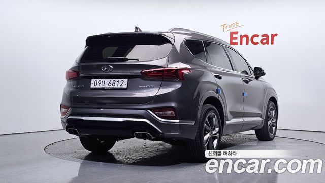 Hyundai Santafe 2019 — photo 2
