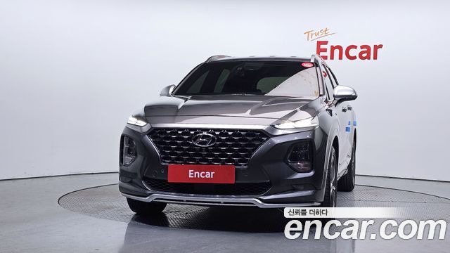 Hyundai Santafe 2019 — photo 3