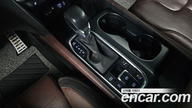 Hyundai Santafe 2019 — photo 9