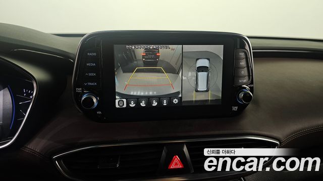 Hyundai Santafe 2019 — photo 13