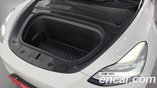 Tesla Model Y 2021 — photo 6