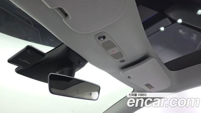 Tesla Model Y 2021 — photo 27