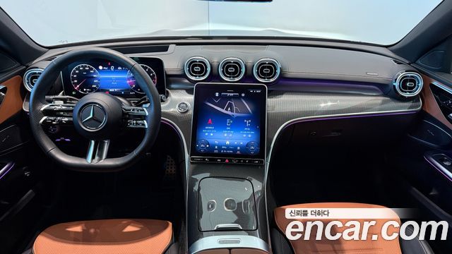 Mercedes-Benz C-Class 2023 — photo 14