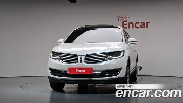 Lincoln MKX 2018 — photo 3