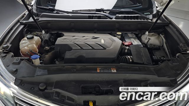 Lincoln MKX 2018 — photo 6