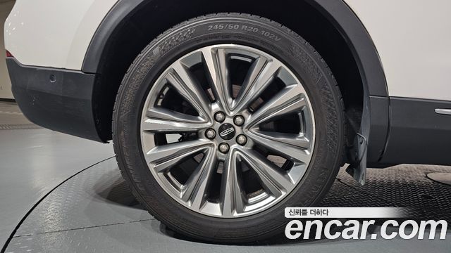 Lincoln MKX 2018 — photo 7