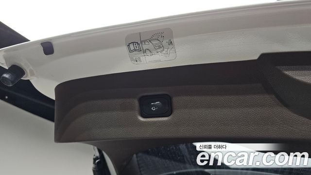 Lincoln MKX 2018 — photo 27