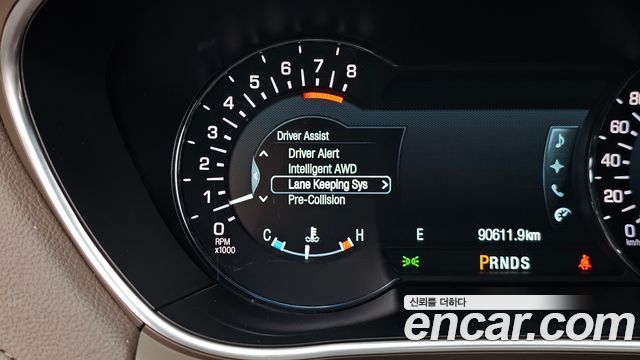 Lincoln MKX 2018 — photo 29