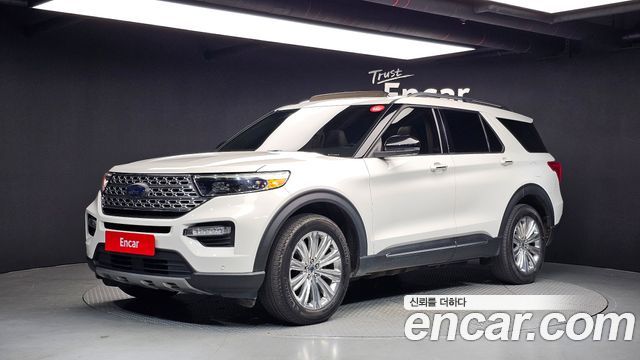Ford Explorer 2020 — photo 1