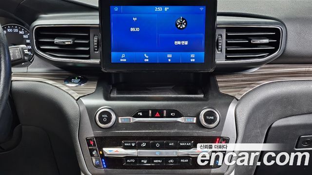 Ford Explorer 2020 — photo 14