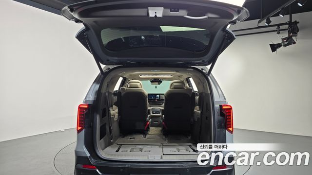 Kia Canival 2025 — photo 24