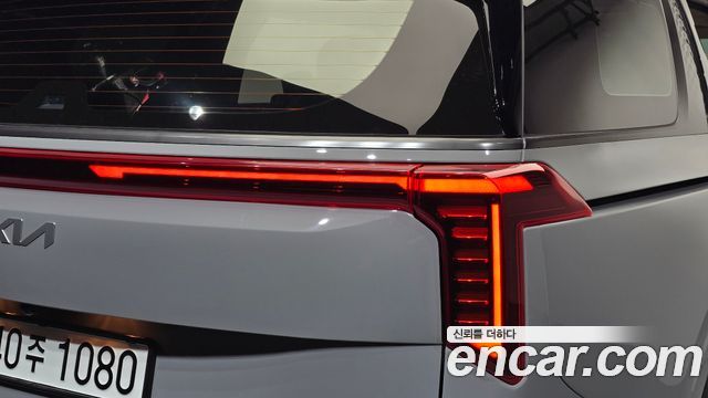 Kia Canival 2025 — photo 9