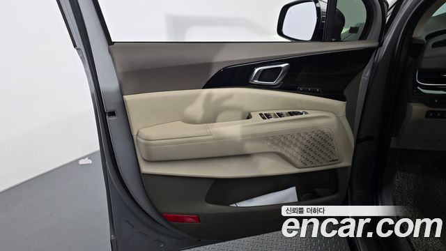 Kia Canival 2025 — photo 14