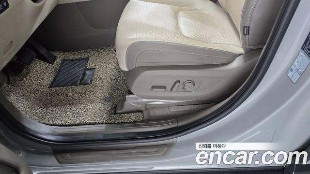 Kia Canival 2025 — photo 31