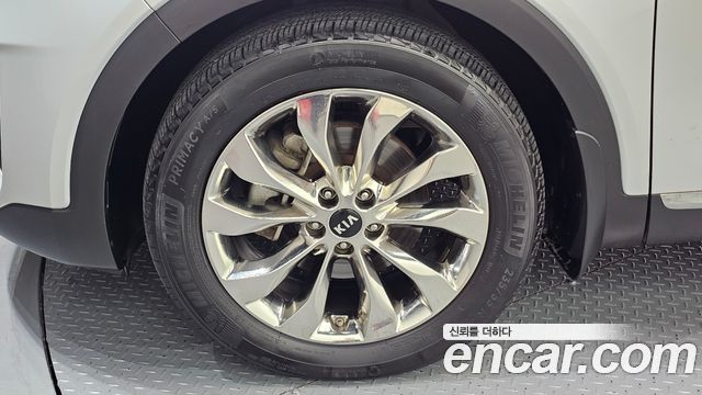 Kia Sorento 2018 — photo 5