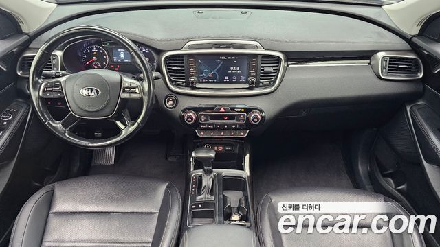 Kia Sorento 2018 — photo 10