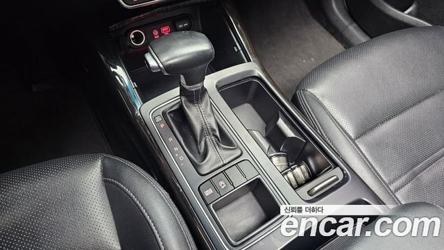 Kia Sorento 2018 — photo 12