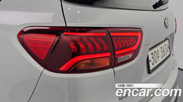 Kia Sorento 2018 — photo 9