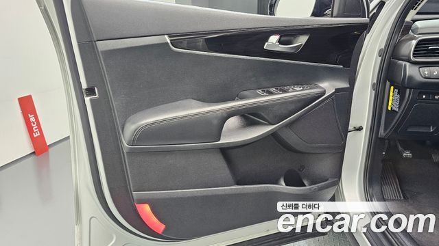 Kia Sorento 2018 — photo 14