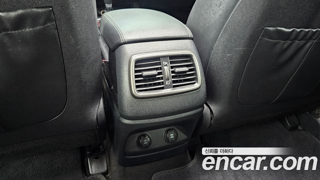Kia Sorento 2018 — photo 29